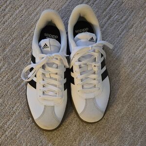 Womens Adidas VL 3.0 Sneaker Only Worn One Time
